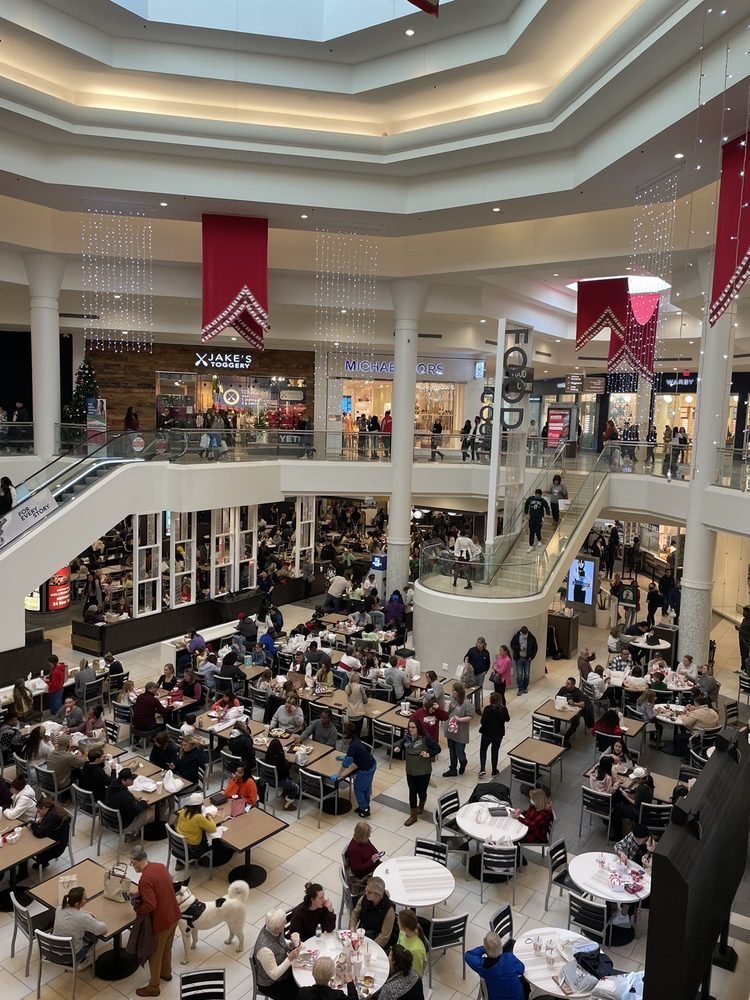 Dining & Shopping Cincinnati House Search In West Chester