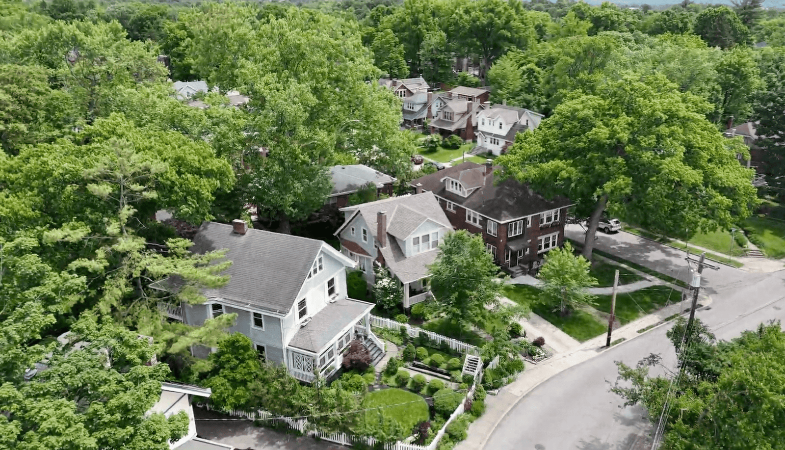 Homes in a Cincinnati neighborhood