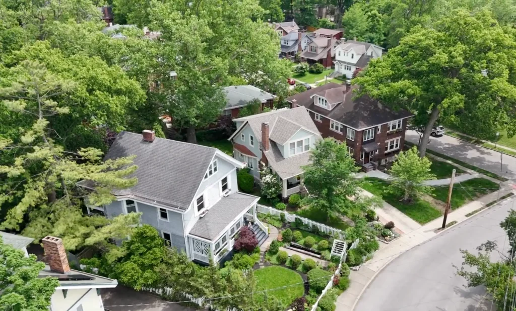 Houses in Pleasant Ridge Cincinnati Ohio